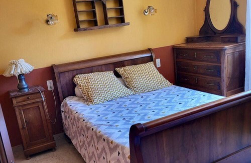 Aubignan Villa | Homerez - Villa for 6 ppl. with swimming-pool, garden and terrace at Aubignan