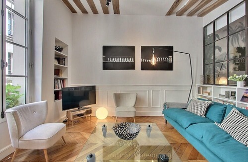 6th Arrondissement Apartment | Modern and cosy 2 BD 2 BTH with AC in St. Germain, insurance included