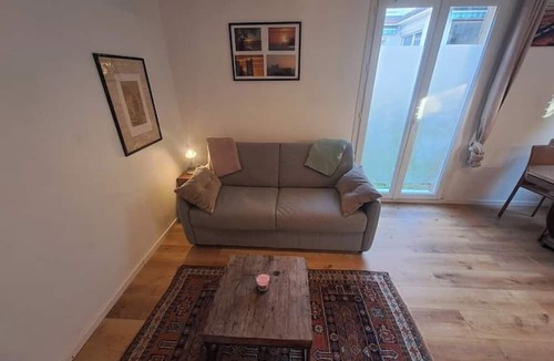 Villemomble Apartment | Charming self-contained studio 5 minutes from Raincy station