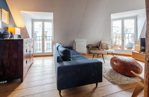 Montmartre Apartment | MONTMARTRE, PARIS VIEW, ATTRACTIONS, 30–60 days ahead? Private offer VIE-VAp