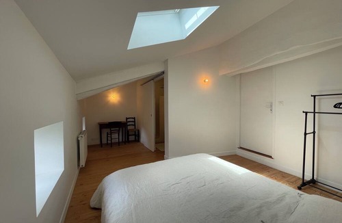 Chatte Bed & Breakfast | Gîte des Luddites (country house for 9 people, pets welcome)