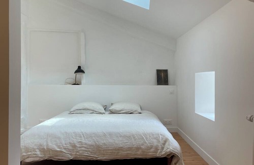 Chatte Bed & Breakfast | Gîte des Luddites (country house for 9 people, pets welcome)