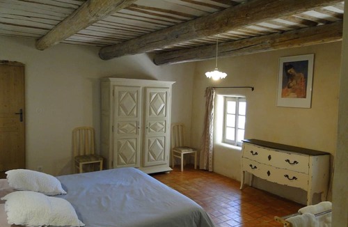 Saint-Hippolyte-le-Graveyron House | Ventoux Cottage at Chateau Juvenal