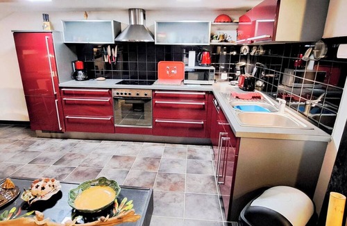 Travexin Ski Chalet | The Chalet des Côtes in the heart of nature.