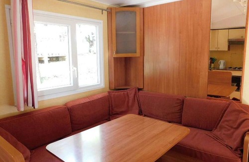 Vesseaux House | Mobile home, pets allowed - 5 guests