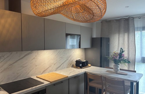 Montjuzet Apartment | T2 Puy de dôme Chic, Cosy & Idéalement Situé