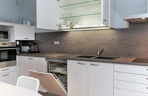 Saint-Etienne-de-Saint-Geoirs Apartment | T3 Apartment near Alpes Isère Airport with Balcony