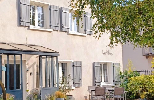 Gilly-les-Citeaux House | A comfortable, air-conditioned bed-and-breakfast on the Grands Crus Route in Gilly