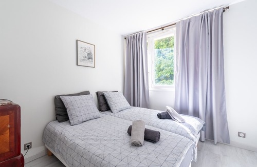 Bry-sur-Marne Apartment | Résidence du Moulin - Appt pour 4