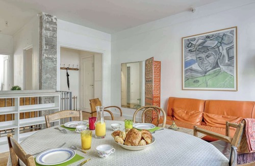 Jardin des plantes Apartment | Cute Apartment in the Heart of the Latin District