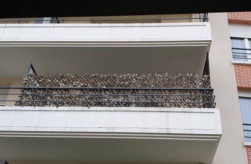 Rosny-sous-Bois Apartment | Studio 'Near RER E' with Balcony