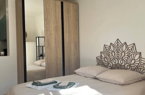 Audun-le-Tiche Apartment | Oasis & charm in the heart of town