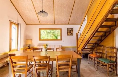 Val Marnaysien House | Nature stay in Banne: le Shed