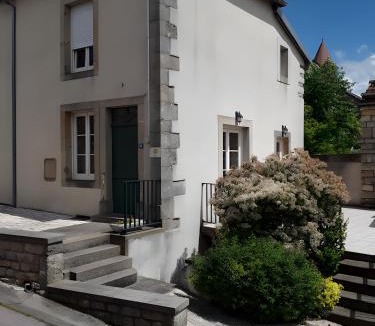 Isches Apartment | Gîte Bourgeois