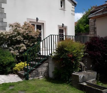 Isches Apartment | Gîte Bourgeois