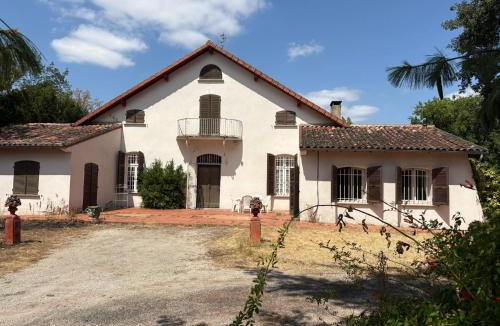 Toulouse West House | Country house in Toulouse
