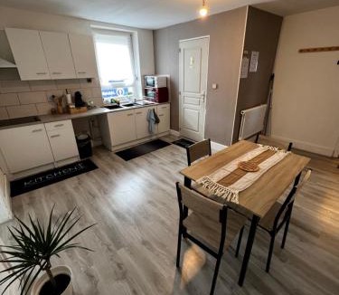 Capavenir-Vosges Apartment | appartement au 1 étage côté rue
