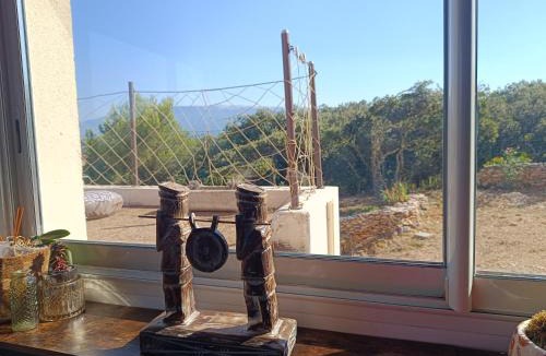 Blauvac Villa | Là où le Ciel est né Beau mas pierres et contemporain sur grande propriété vue Mont Ventoux dentelles de Montmirail