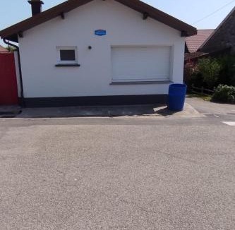 Igney Villa | Gîte Le Parigney, proche de la voie bleue