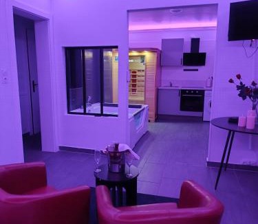 Yutz Apartment | Évasion romantique love & spa secteur Thionville Luxembourg