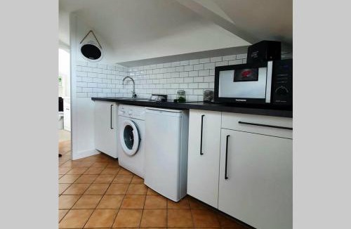Clamart Apartment | G3 - Le Kiwitier - corporate apartment closest Innovel Noveos Ecole Ducasse Paris Campus - T2 31m2