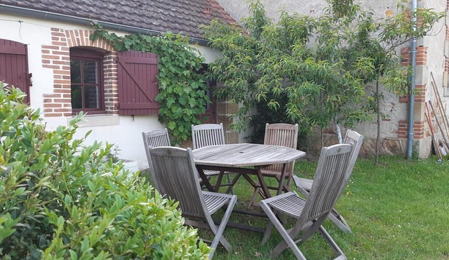Gite Toulon-sur-Allier, 2 bedrooms, 4 persons