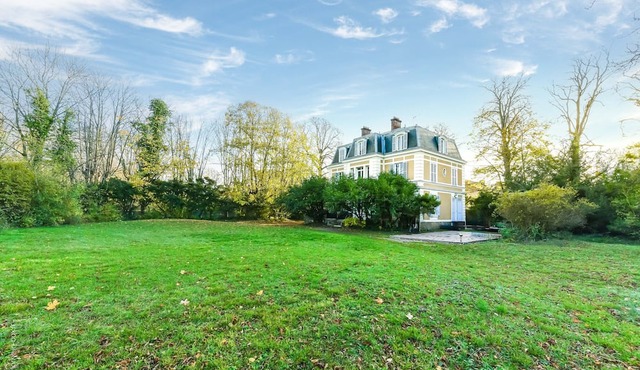 middle-class house