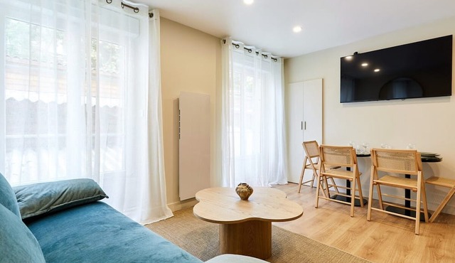 Superb Apartment Center of Paris