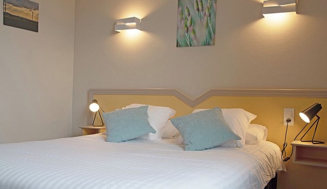 Hotel A la 12