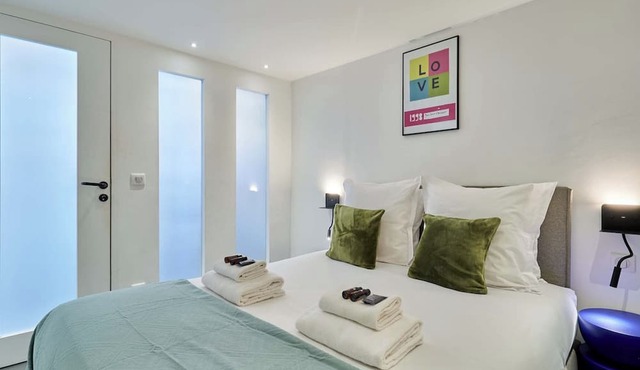 Superb Apartment Le Marais Center of Paris