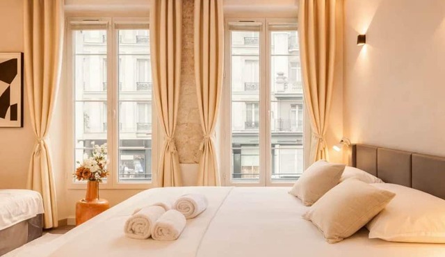 Marais stylish & central studio