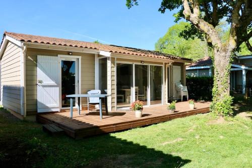 Chalet Au Petit Bonheur Piscine & Domaine calme