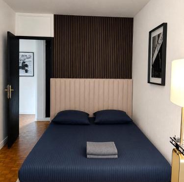 Spacious 2BR Flat with Balcony in Montparnasse